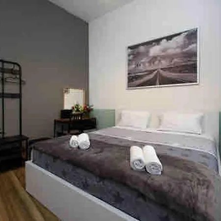 Hotelroom In N13 Prenzlauer Berg New Berlin